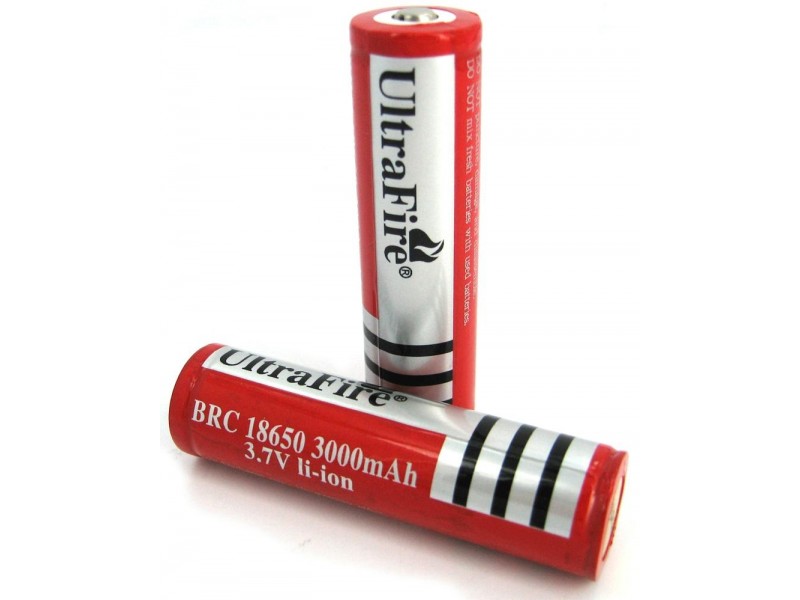 UltraFire 18650 3000mAh 3.7V batteria agli ioni di litio
