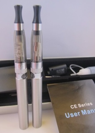 Kit duo cu baterie voltaj variabil 650/1100mah + Clearomizer CE6 ( FT ) - imagine 5