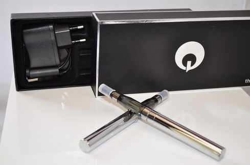 Kit eGo CE4 1100 mAh - 2 tigari electronice | Bonus 10ml e-lichid - imagine 4