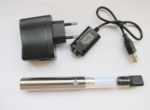 Super Smoke Pack 1300mah cu cartomizor XXXL Dual Coil Smoktech
